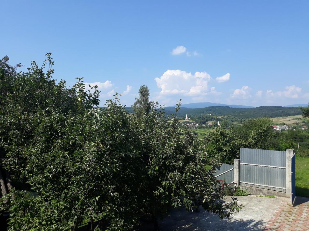Котедж Лісовий затишок Glubokoye Экстерьер фото